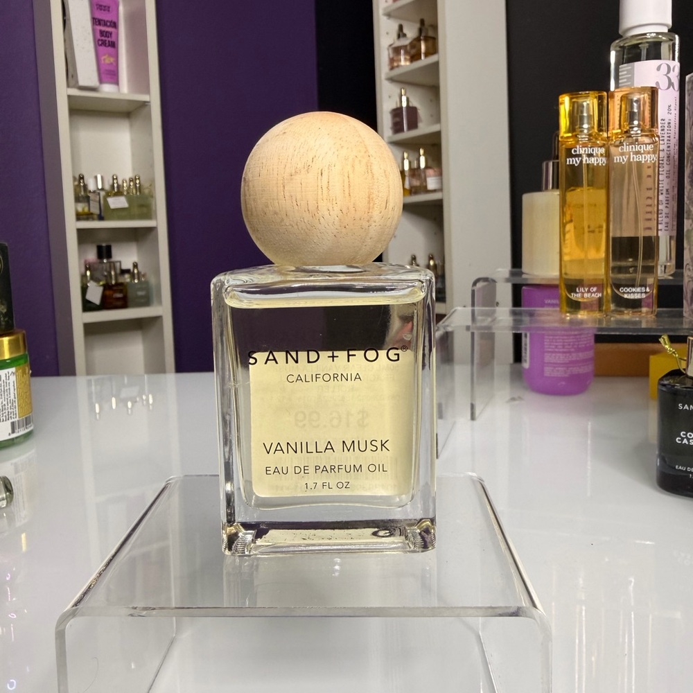 SAND+FOG Vanilla Musk Oil Roller